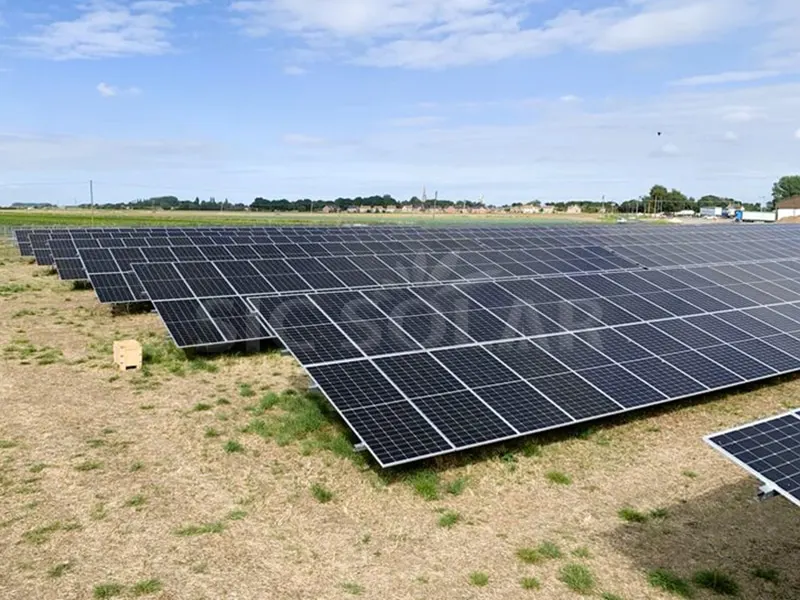 ब्रिटेन में 1.5MW कार्बन स्टील सोलर ग्राउंड सपोर्ट सिस्टम